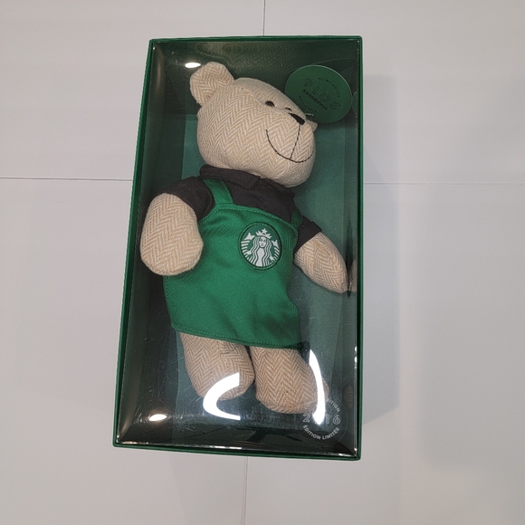 Starbucks 2016 Limited Edition Green Apron Bearista Boy Bear